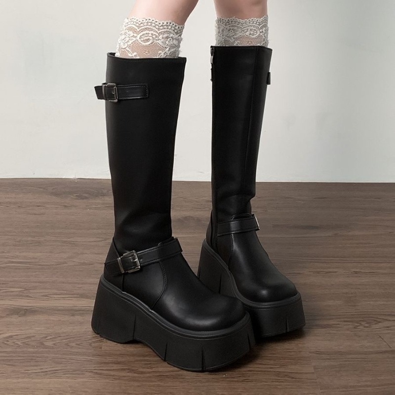 Sepatu Bot Wanita Hitam Klasik - Leather Classic Strap ulasan dan harga